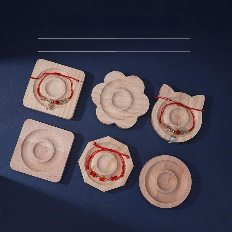 Masīva koka rotaslietu displeja statīvs, pig-cat forma, gravēšana, zīmols Boting