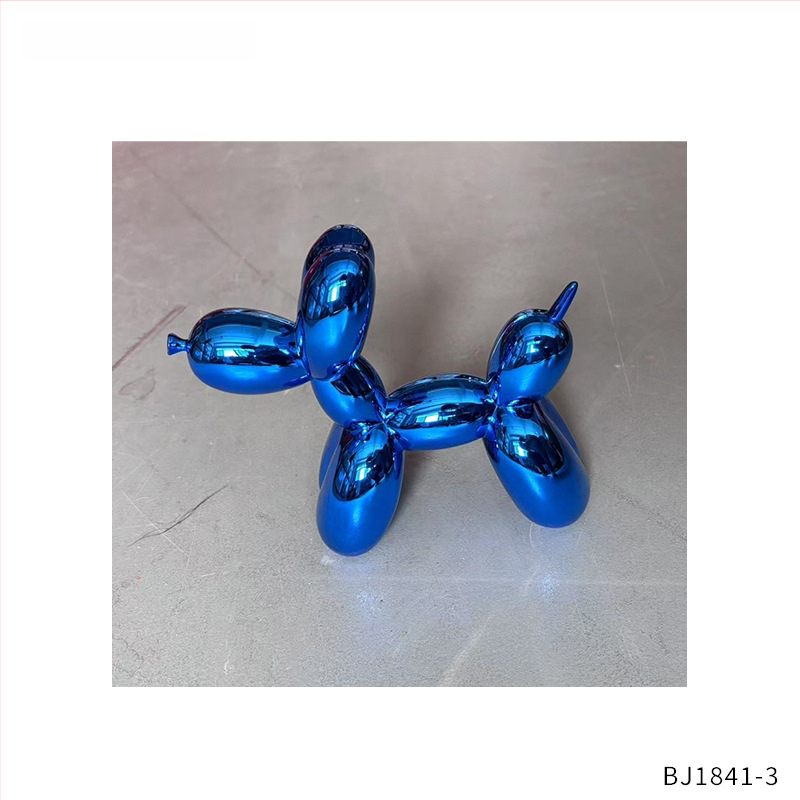 Baliono šuns skulptūra – šiuolaikinio meno stilius, plastmasos medžiaga, pusiau rankinis ir pusiau mechaninis gaminimas