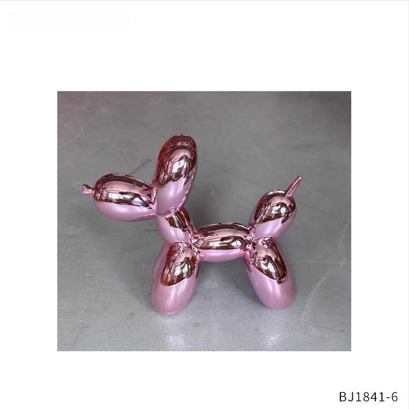 Baliono šuns skulptūra – šiuolaikinio meno stilius, plastmasos medžiaga, pusiau rankinis ir pusiau mechaninis gaminimas