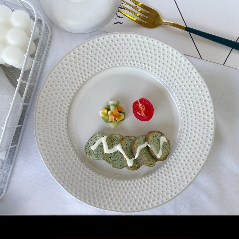 Eiropas stila ēdiena šķīvis, apaļš, vienkrāsains, mūsdienīgs minimālisma dizains, piemērots dāvanai