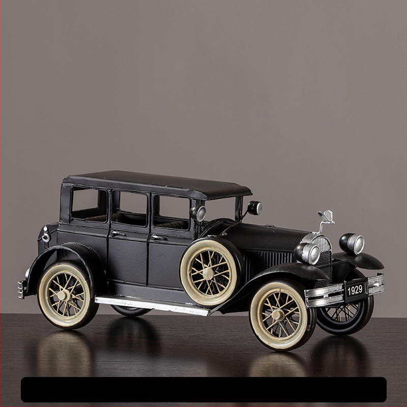 Geležinis vintage automobilio modelis – retro nostalgiška dekoracija namams, gimtadienio dovana klasės draugui