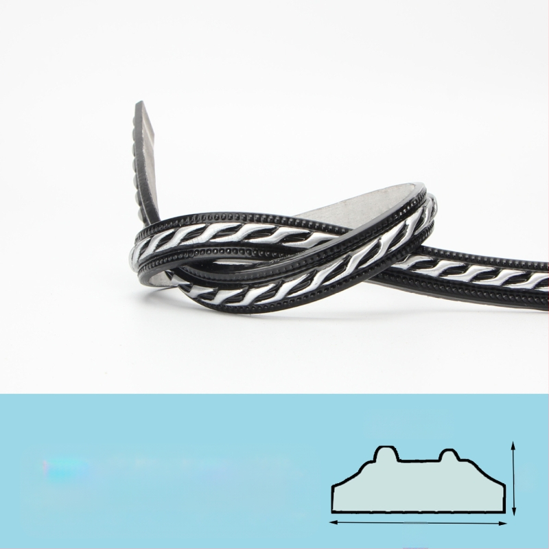 PVC pašlīmējoša dekoratīvā malu lente televizora fona sienai — mūsdienīgs stils, ugunsizturīga, ūdensizturīga, mitrumizturīga, korozijizturīga