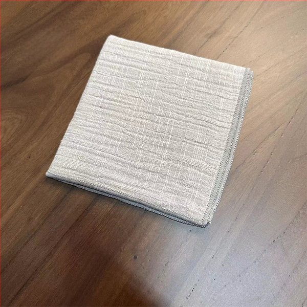 Négyzet alakú teáskendő pamut-linó keverékből – 260 g, slub fonal, fonal 21, hímzett szeg