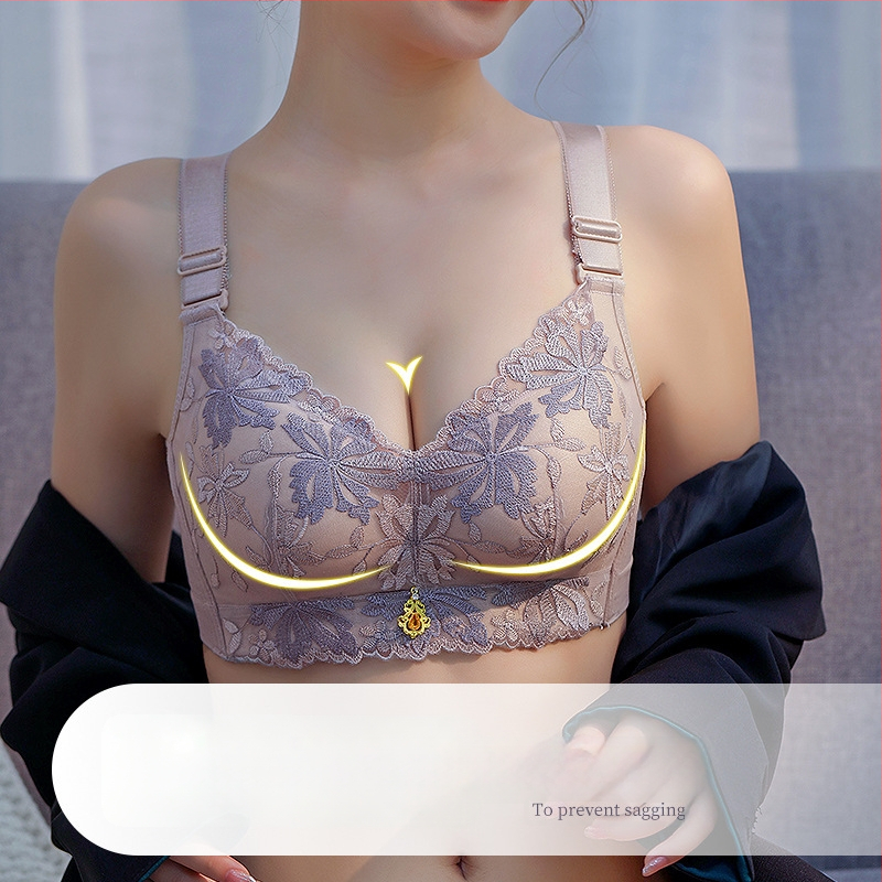 Mežģīņu push-up krūšturis, bez stieplēm, izšūts, regulējamas siksnas, kupi no putām, aizmugurē četru rindu aizdare