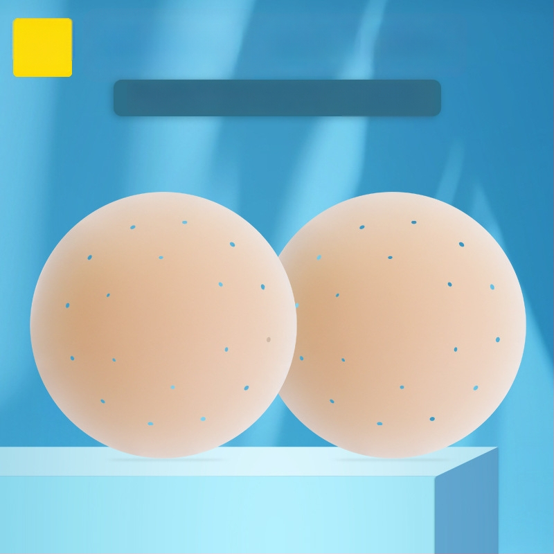 Silikona krūšu plāksteris – nemanāms, elpojošs un neredzams; ultra plāns, perforēts