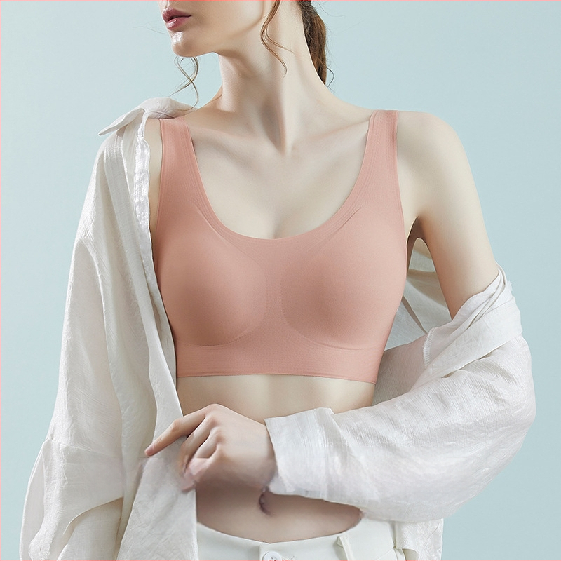 Bešuvju sporta krūšturis push-up, 3/4 kauss, plānas formētas krūzes, fiksētas dubultās lences, bez metāla gredieniem