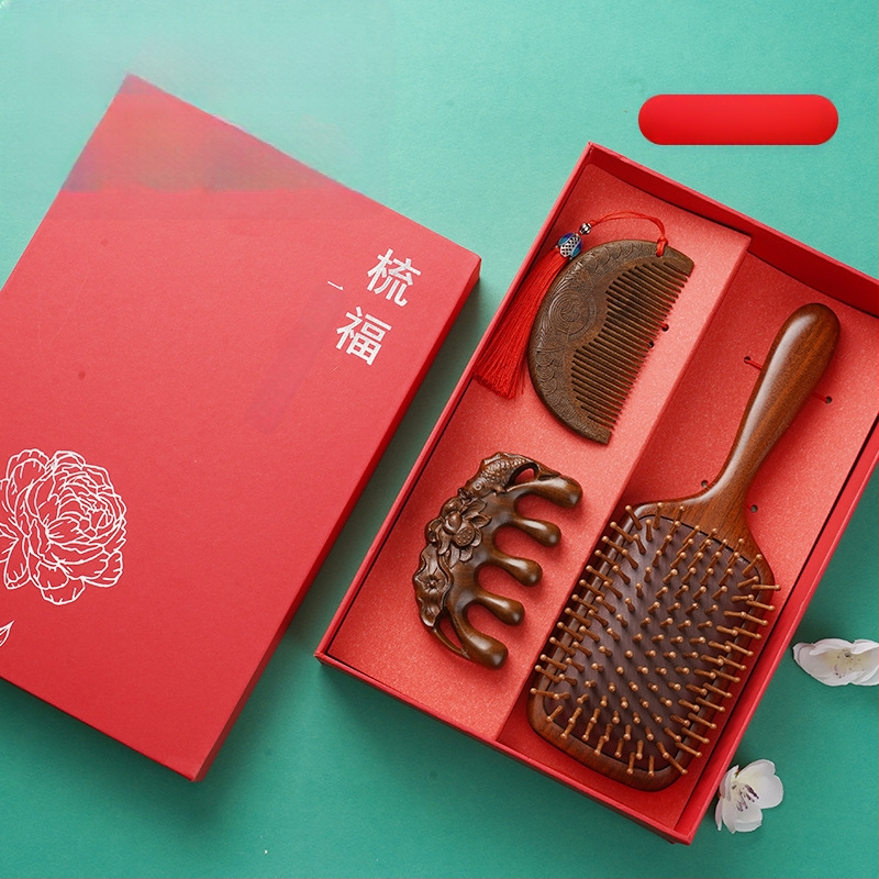 Koka ķemme ar santalkoka koku ar gaisa spilventiļu galvas ādas masāžai dāvanu kastē