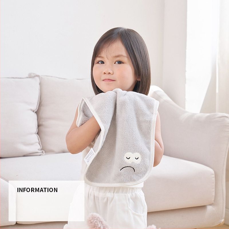 Sanli babatörölköző, szuperfinom rostból, hímzett, 50 g alatt