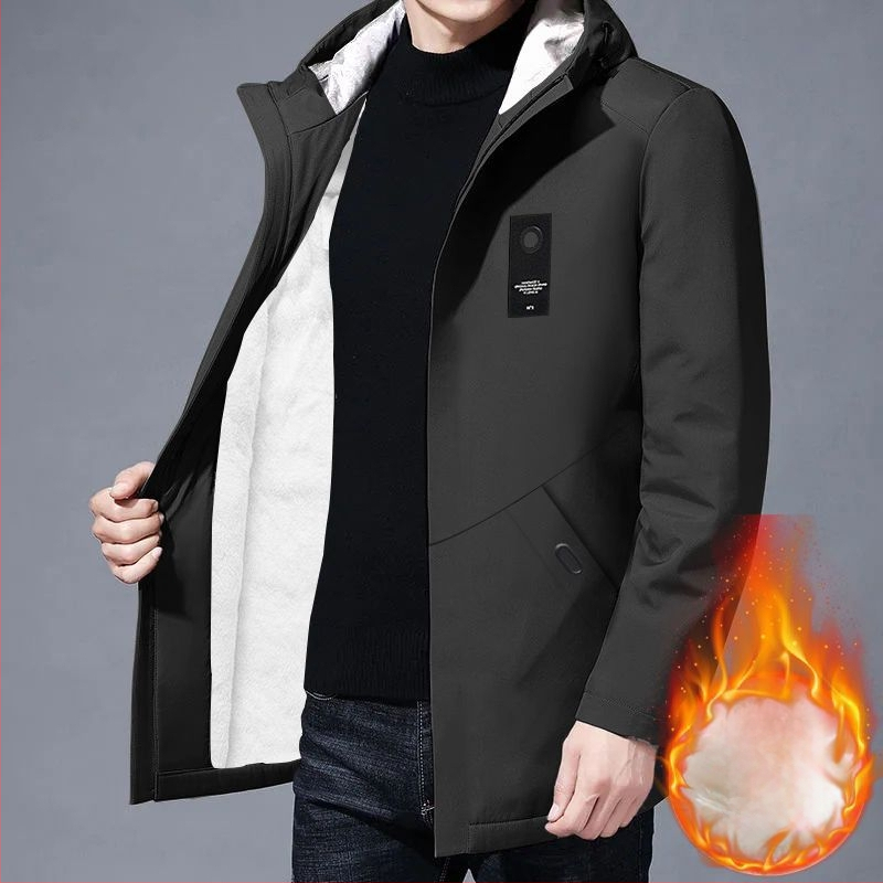 Paltis ar kapuci, stāvošā apkakle, priekšējais rāvējslēdzējs, biezs materiāls, poliestera odere