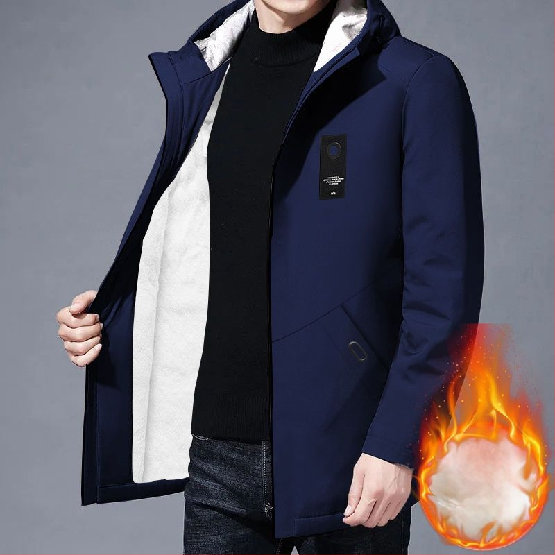 Paltis ar kapuci, stāvošā apkakle, priekšējais rāvējslēdzējs, biezs materiāls, poliestera odere