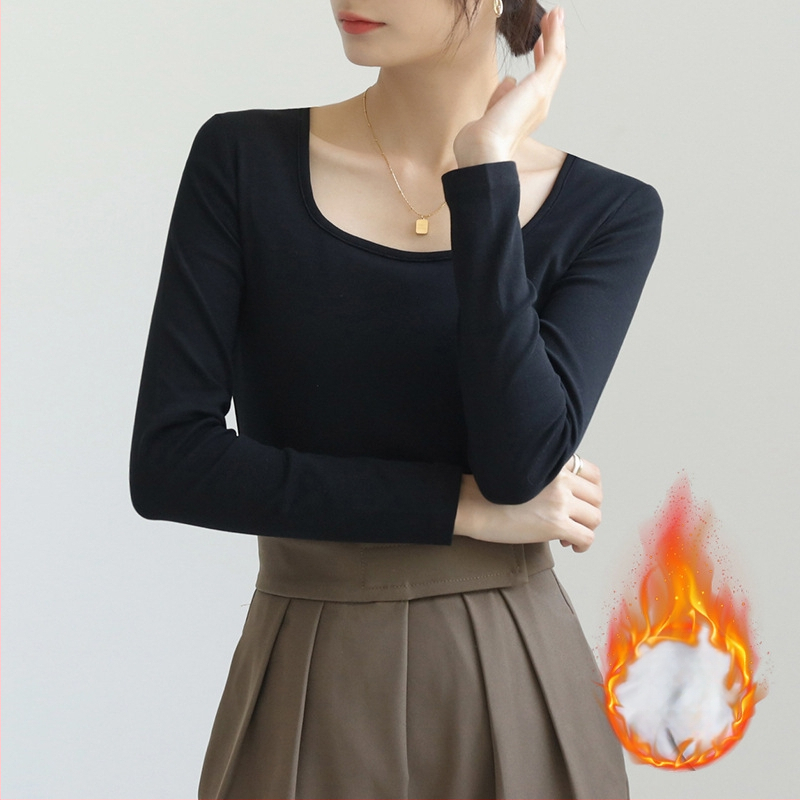 Тениска с дълги ръкави, квадратна яка, стегната кройка, 90–95% памук, нормална дължина 50–65 см