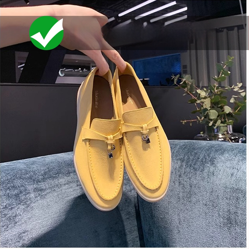 Naiste mokassiinid kutside ja kinnitusega, mikrofiiber ülemine, kummist talla, madal kand 3–6 cm