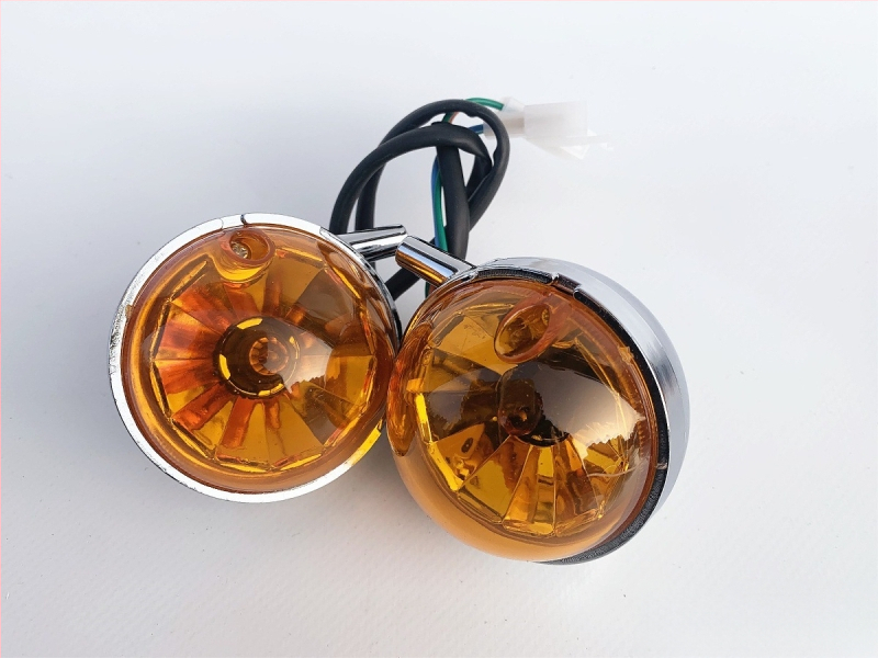 Turtle King elektrilise jalgratta valgustuskomplekt: ees tuli, ees ja taga signaalid, taga tule korpus läbipaistvalt tumeda kattega – OEM, ühilduv teiste mudelitega