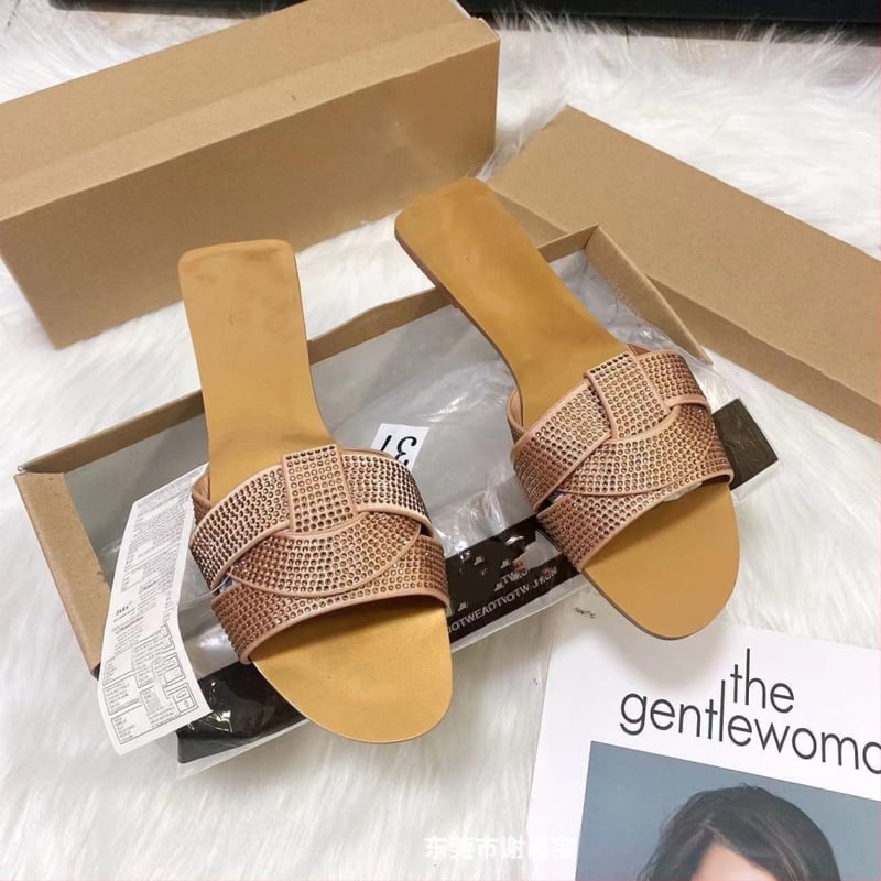 Kasdieniai moterų sandalai, viršus iš sintetinės odos, gumos padas, užsegimas flip-flop, lengvi ir kvėpuojantys