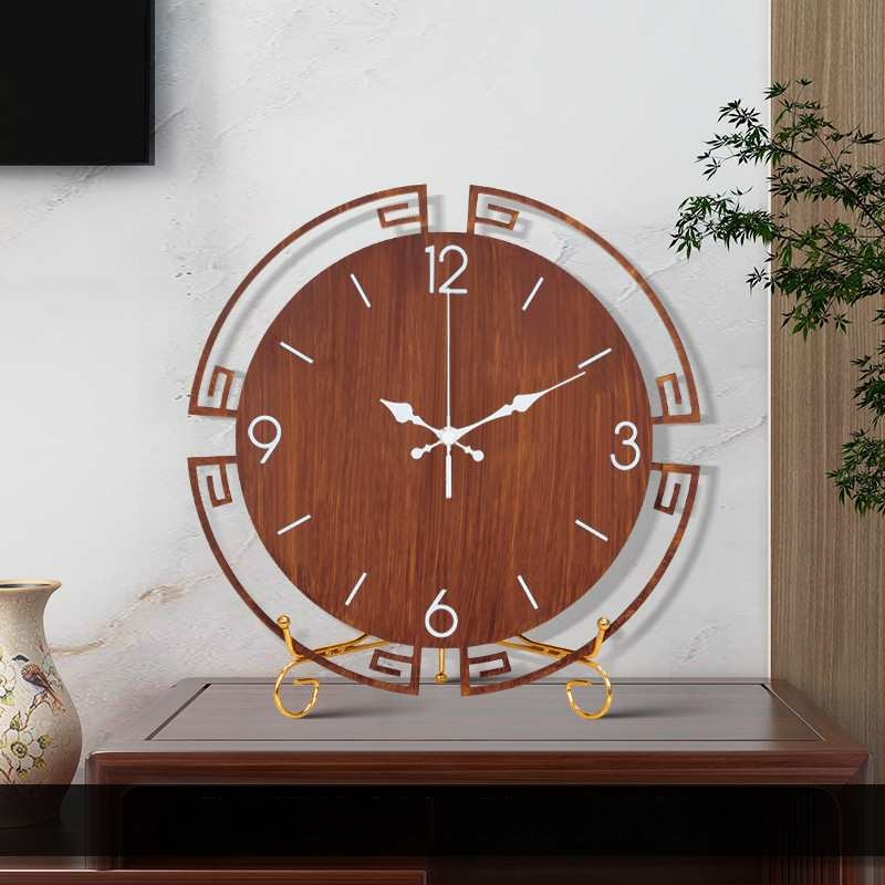 Jauns ķīniešu stila galda pulkstenis — metāla korpuss un metāla priekšējā plāksne, dekoratīvs pulkstenis dzīvojamā istabā