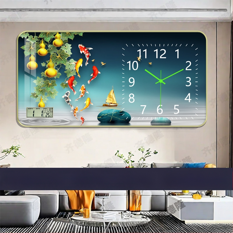 Fali óra mechanikus működéssel, analóg számlap számokkal, világító a sötétben, egyoldalas, akkumulátorral működik