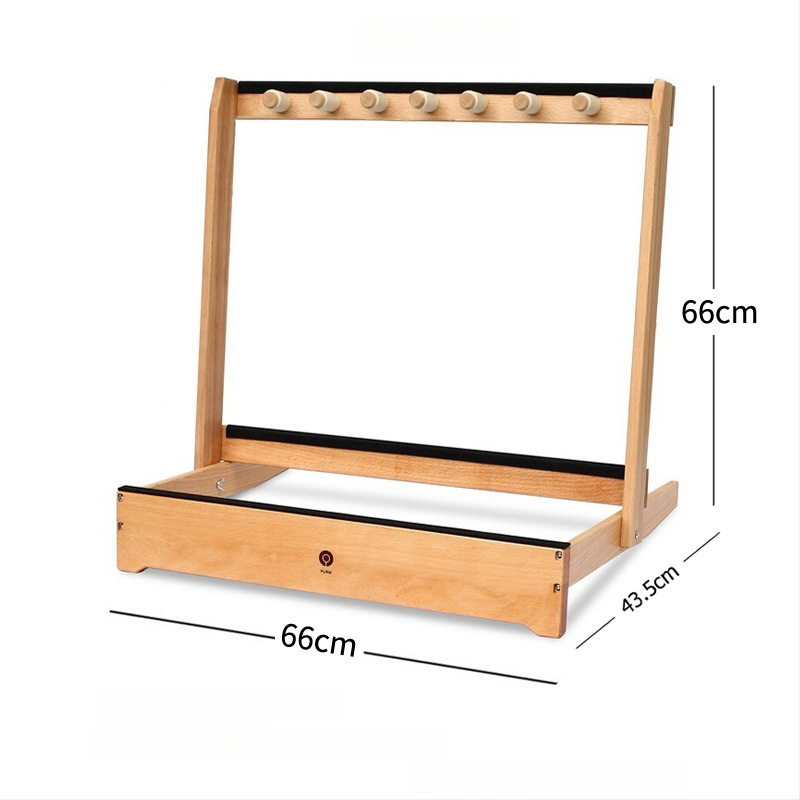 Medinis teniso raketėms saugojimo ir ekspozicijos stendas su mobilia atrama — Prekės kodas F97h867s5mh888