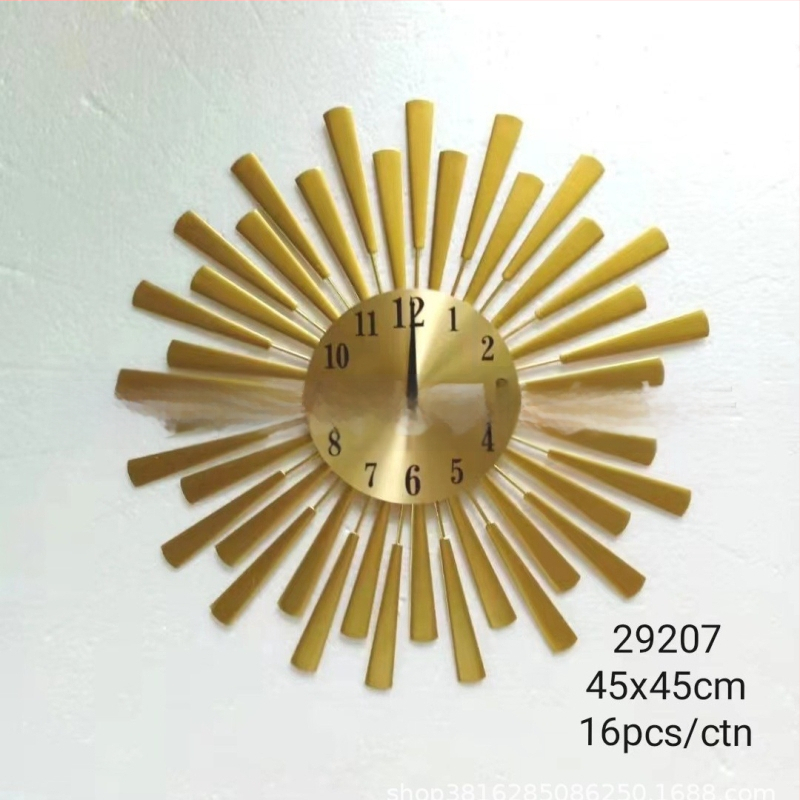 Fali óra fémből, kör alakú, elemmel működő, sweep seconds mozgás, analóg kijelző számokkal