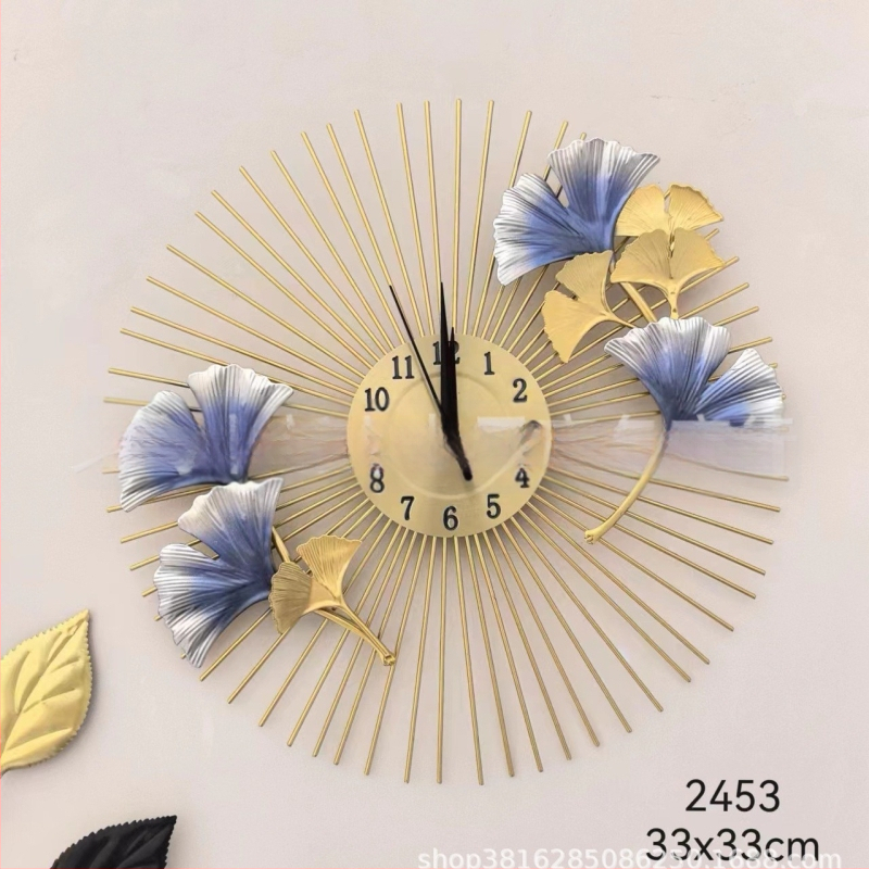 Fali óra fémből, kör alakú, elemmel működő, sweep seconds mozgás, analóg kijelző számokkal