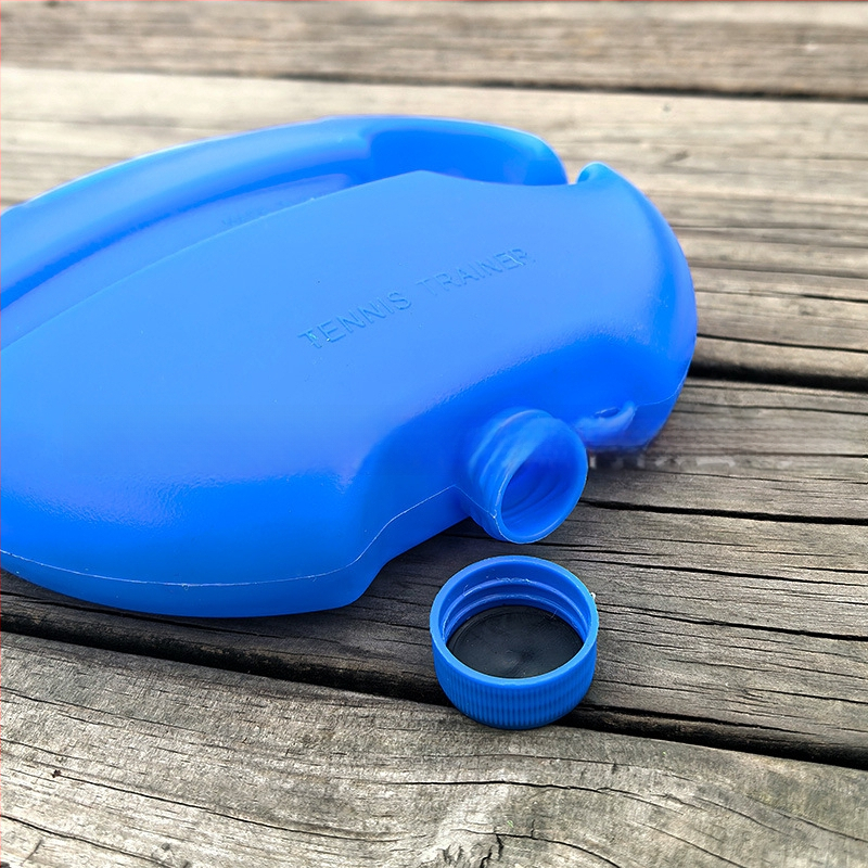 Viens spēlētājs pickleball treniņš ar 40 atverēm — komplekts ar auklu, PTE materiāls, ap 0,15 kg, iepakojums caurspīdīgā maisiņā