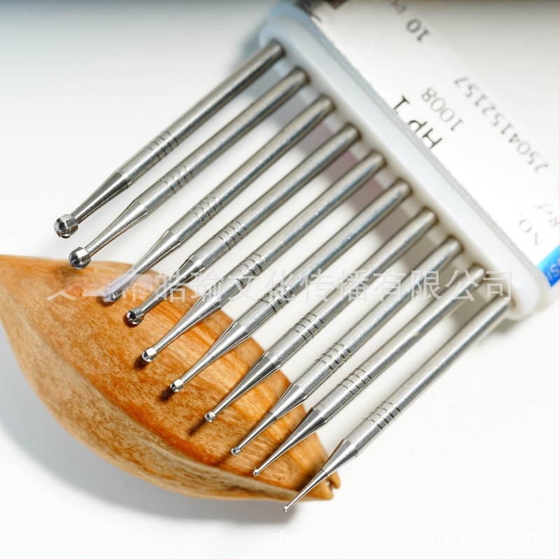 Rokas darīts volframa tērauda bumbu-gala griešanas nazis koksnei, kaulam un olīvu kauliņiem