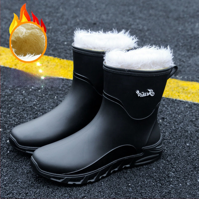 Vīriešu lietus zābaki ar PVC augšējo daļu, neslīdoša ūdensnecaurlaidīga zole, vidējais garums līdz potītēm, iekšējā odere no mākslīgās pūkas