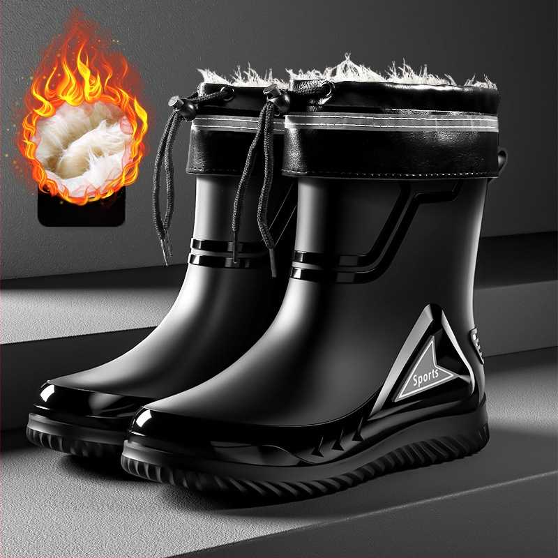 Vīriešu lietus zābaki ar PVC augšdaļu, vidēja caurules augstums, injekcijas veidota plastmasas zole, apaļa purns, piemērotas visām sezonām