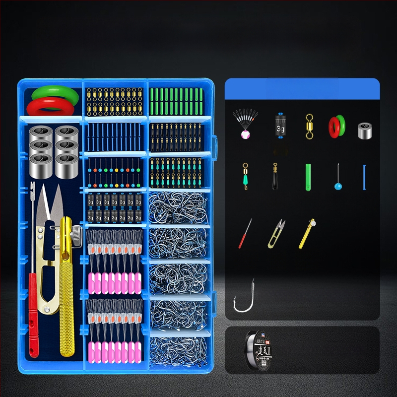 Zvejas piederumu komplekts ar āķiem, zvejas pavediens, atstarpe pērlītes, svina svarus un osmiņu formu gredzenus — viss vienā kastē
