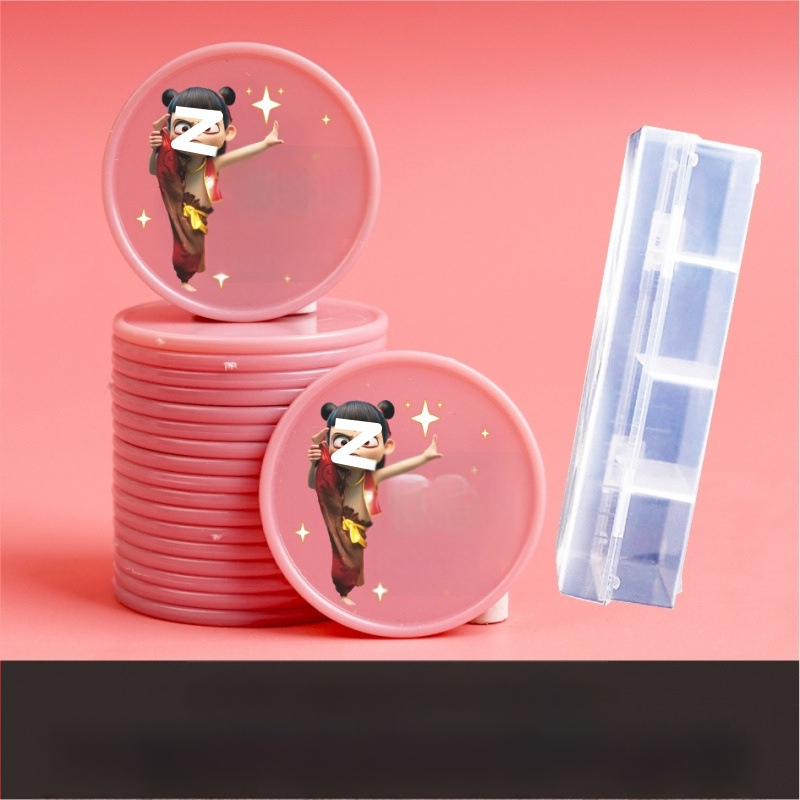 Plastikust mänguasemündid lastele — multikas pere teema, klassivahetuseks tokenid, melamiin