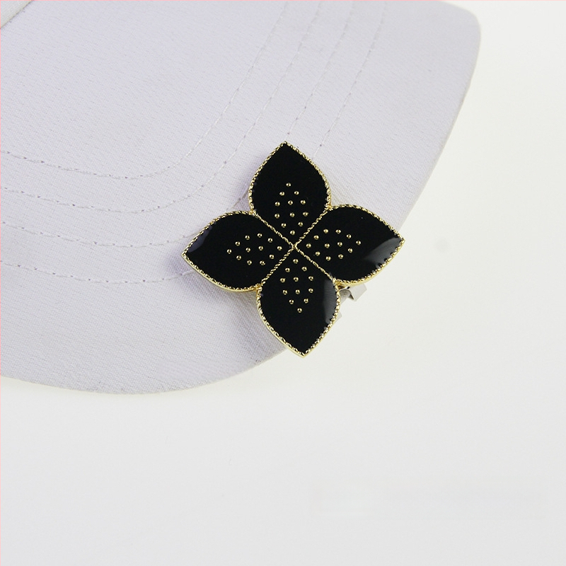 Golfa cepures klips ar magnētisko bumbiņu marķieri, cinka sakausējuma magnets, noņemams četru lapu koku dizains, privātās zīmes iespēja