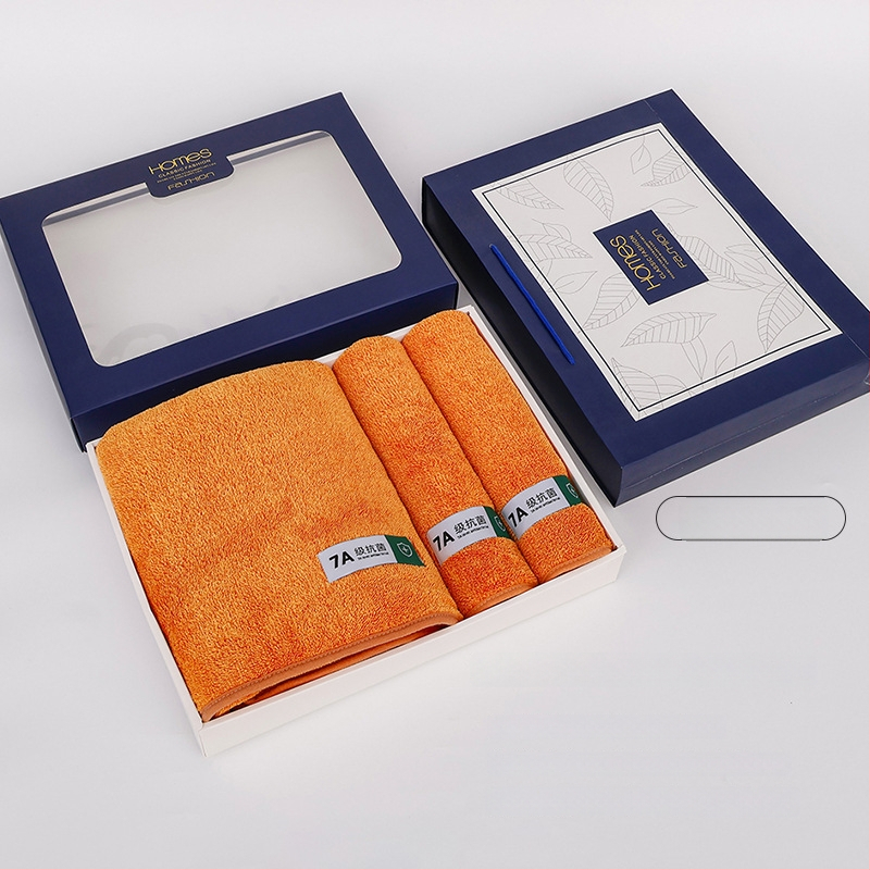 Triju dvieļu komplekts dāvanu kastē, korāla pūkains audums, uzsūcošs, logotipa personalizācija, zīmols Mufanduo