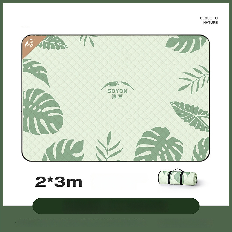 Vanjska debela kamping podloga – protuklizna i vodootporna, sklopiva; materijal: poliester vlakno; pogodno za 4–6 osoba