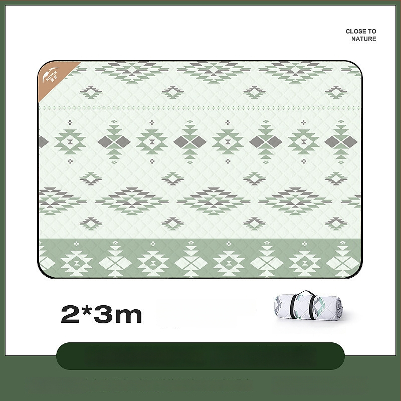 Vanjska debela kamping podloga – protuklizna i vodootporna, sklopiva; materijal: poliester vlakno; pogodno za 4–6 osoba