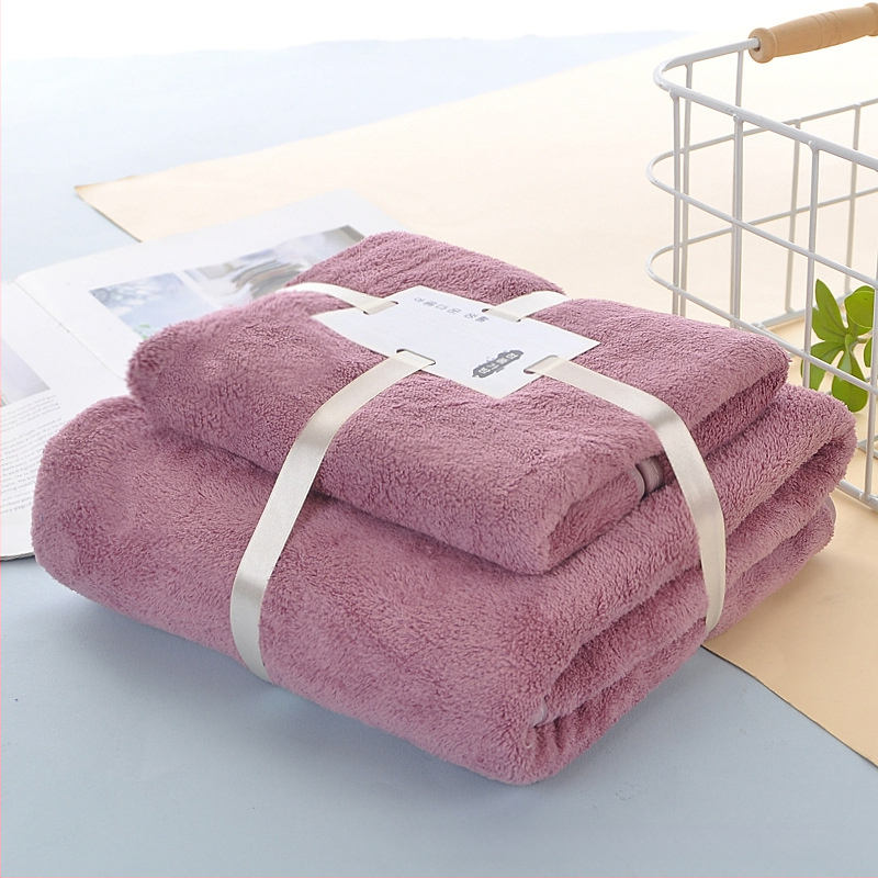 Dušas dvieļu komplekts ar korāla flīsu malu | 360 g/m², vājš griežams pavedums, vienkāršs audums, logotipa drukāšana pieejama