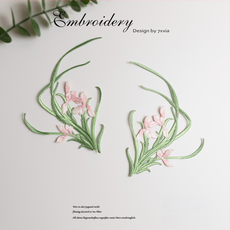 Spalvingos orchidėjos siuviniai iš rayon audinio – DIY rankdarbiams, Kinijos stiliaus audiniai dekoratyviniai aksesuarai galvos apdangalams, drabužiams ir dekoravimui