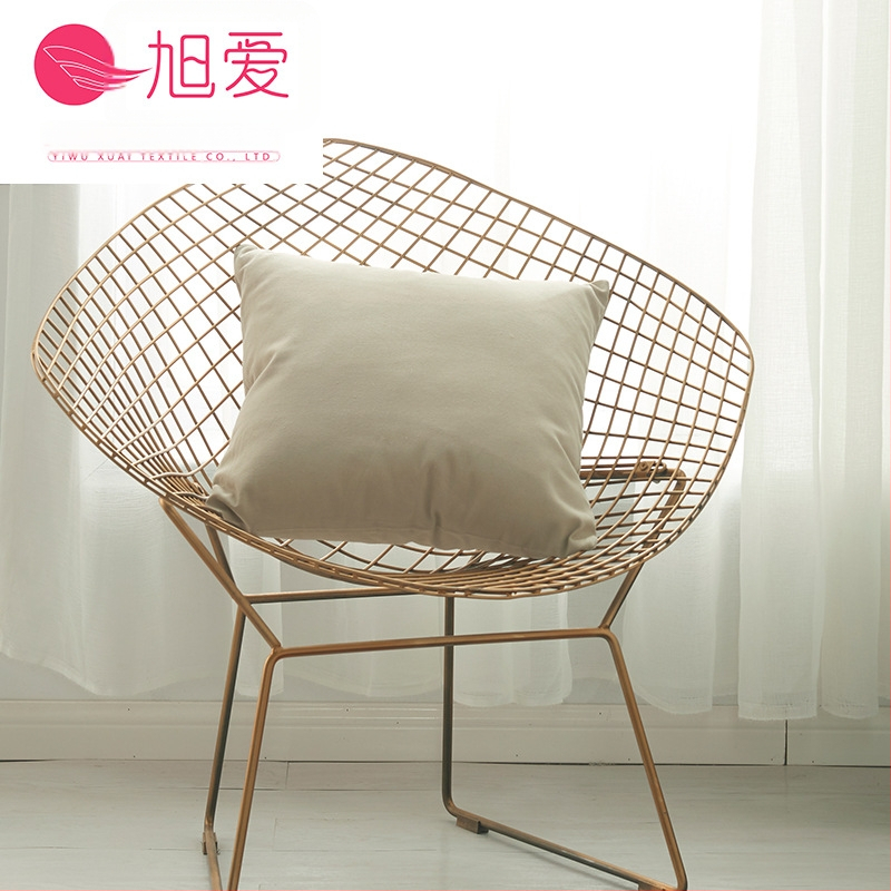 Xu Love kokvilnas spilvendrāna, vienkrāsaina, mūsdienīgs minimālisma stils, bez pildījuma