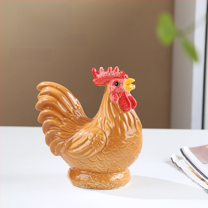 Porcelānas gaiļa figūra Feng Shui – Divpadsmit zodiaka dzīvnieku dekoratīvs priekšmets porcelānā, pastoral stilā piemērots dzīvojamai istabai vai gaiteņam