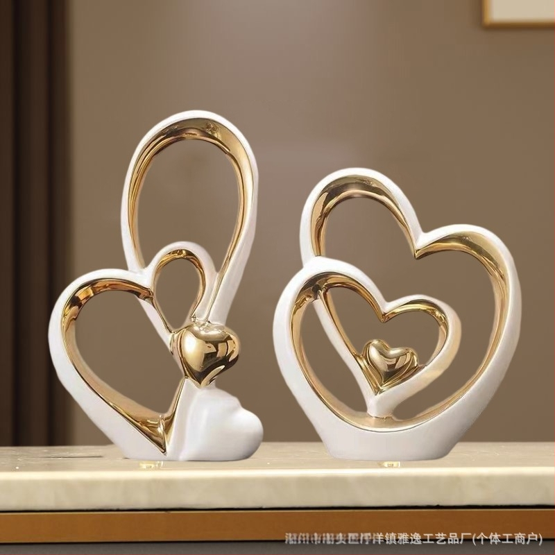 Viesistabas dekoratīvo figūru komplekts, balta porcelāna, ģeometriskas formas, mūsdienīgs minimālisms — dāvana jaunam mājoklim