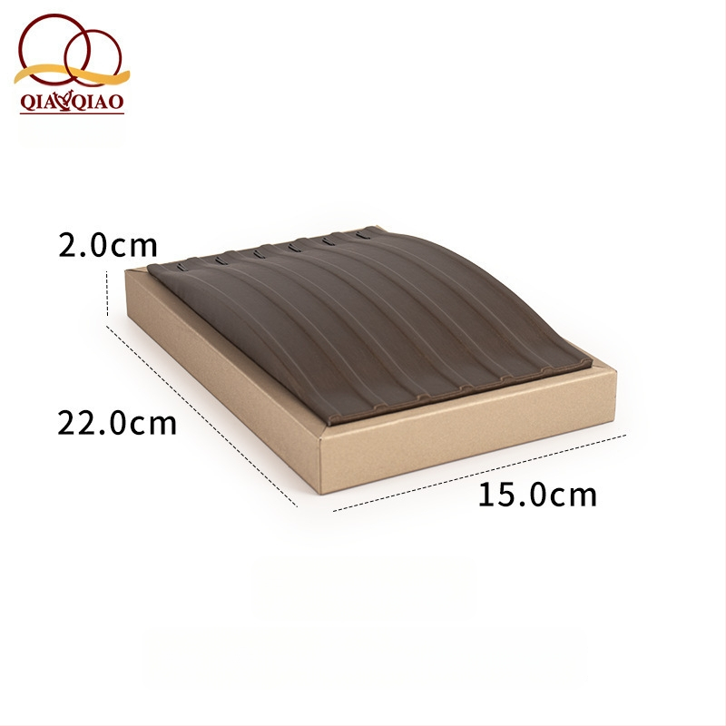 Rotaslietu displeja kārba ar pērļu kaklarotas trauku, pērļu fotodisplejs, bez privātas zīmola, mākslas stils, 2023. gada pavasaris