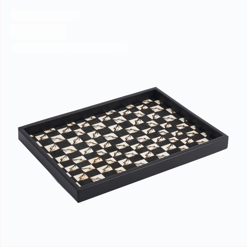 Rotaslietu displejs – koks, intarsijas virsma, rokdarbs, pielāgojams