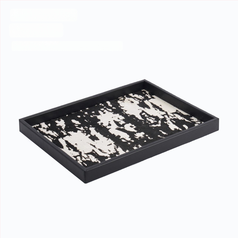 Rotaslietu displejs – koks, intarsijas virsma, rokdarbs, pielāgojams