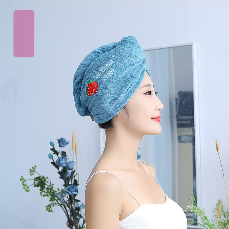 Korāla flīša izšūta dušas cepure matu žāvešanai sievietēm; svars 80–99 g; 21 diegs; šūta