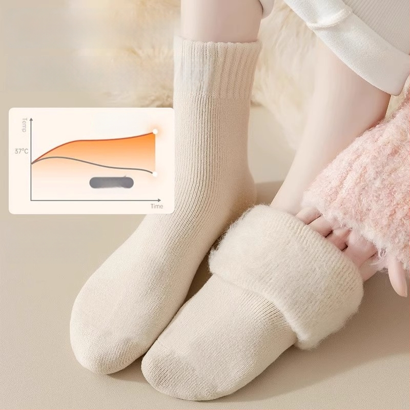 Vīriešu ziemas biezi poliestera zeķes, vidējā garuma līdz potītēm, vienkrāsainas, adītas ar vienu adatu, anti-slīdējošas