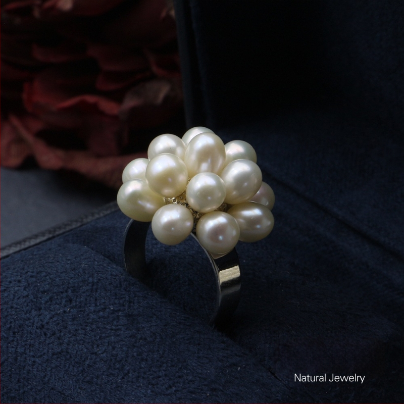 Naušnice od prirodnih slatkovodnih bisera, ručno pletene kuglice u obliku cvijeta, popcorn stil nakita