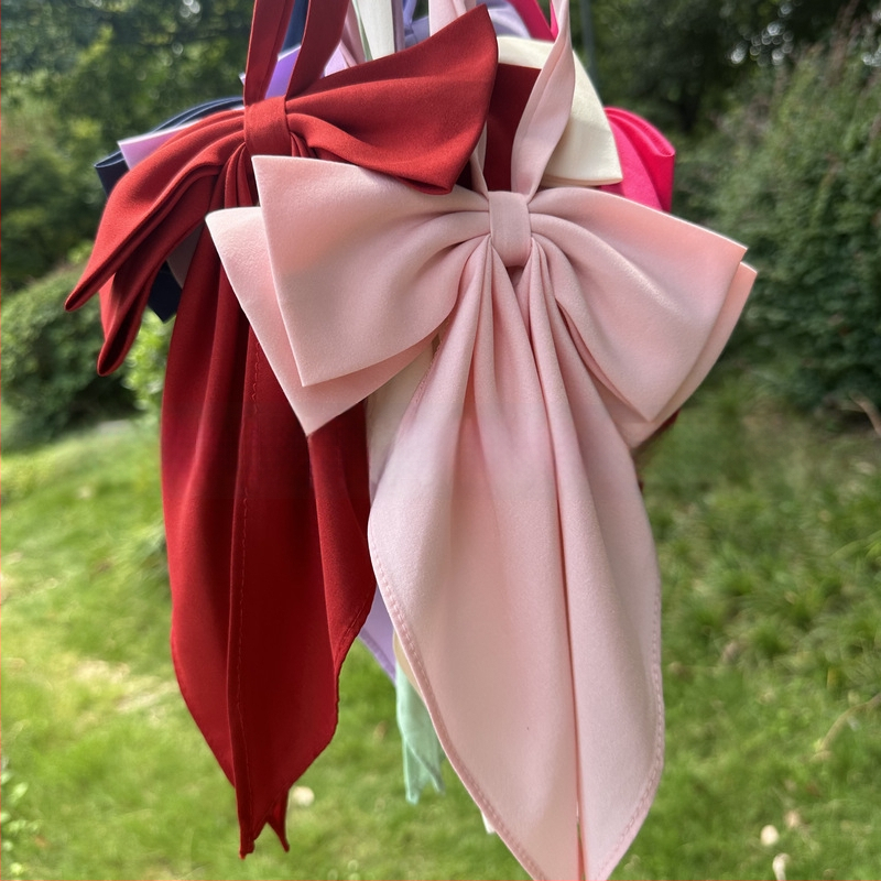 JK jūras skolas uniforma sievietēm ar kakla ziedu un loku – japāņu stils, poliesters, vienkrāsains raksts