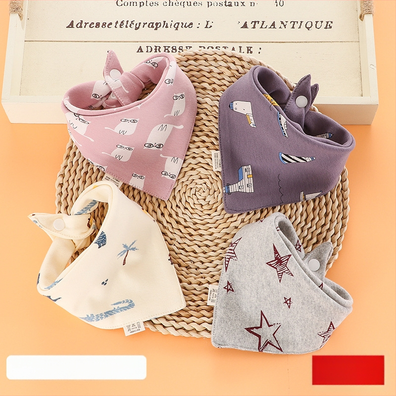 Bērnu siekalas dvielis, divslāņains, mīksts kokvilnas audums, elastīga kokvilna, raksts ar multenes motīvu, ūdensnecaurlaidīgs