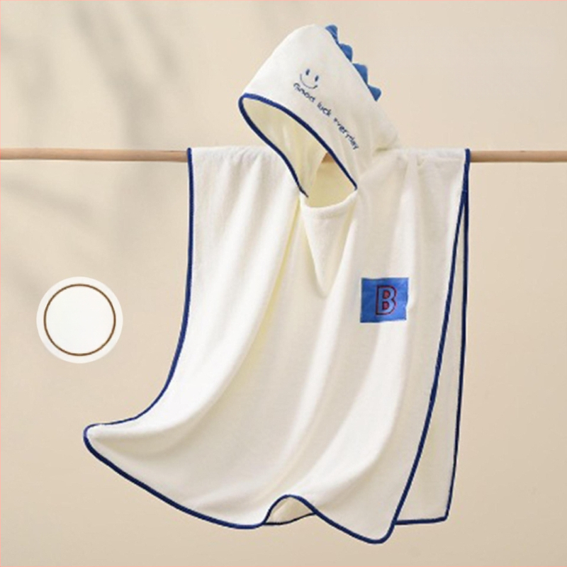 Gyerek kapucnis törölköző-köpeny coral fleece-ből, 120D szál, 400–500 g tömeg, varrás, karikatúra minta