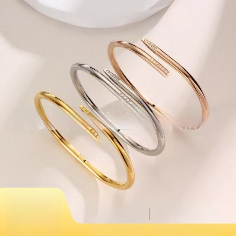 Nerūsējā tērauda rokassprādze no Jinhong Jewelry — augstas kvalitātes juvelierizstrādājums, elektroplēšana, roku aksesuārs