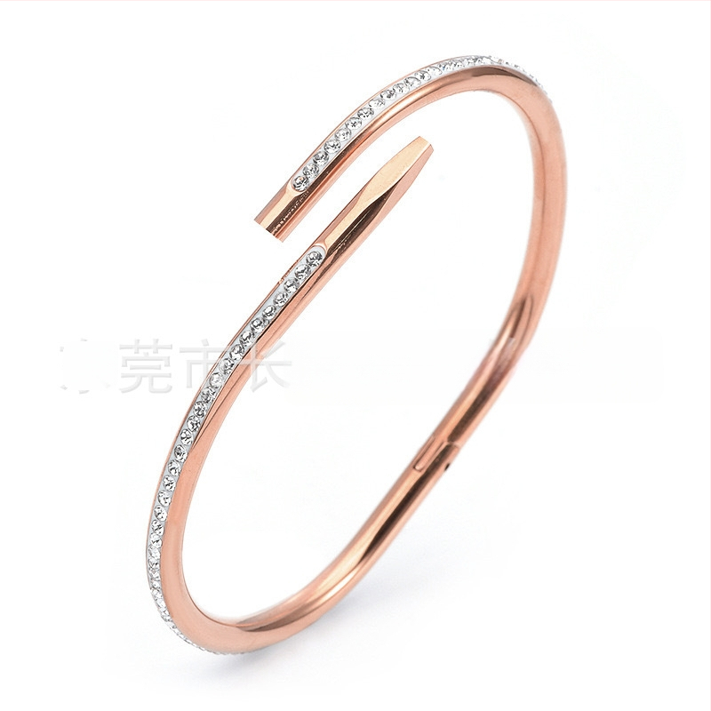 Nerūsējā tērauda rokassprādze no Jinhong Jewelry — augstas kvalitātes juvelierizstrādājums, elektroplēšana, roku aksesuārs