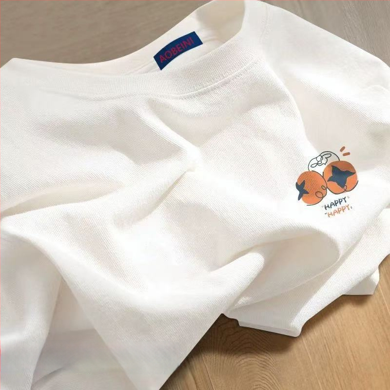 Sieviešu kokvilnas T-krekls ar apaļu kakla izgriezumu, īsiem piedurknēm, brīvā piegriezuma, ar teksta druku